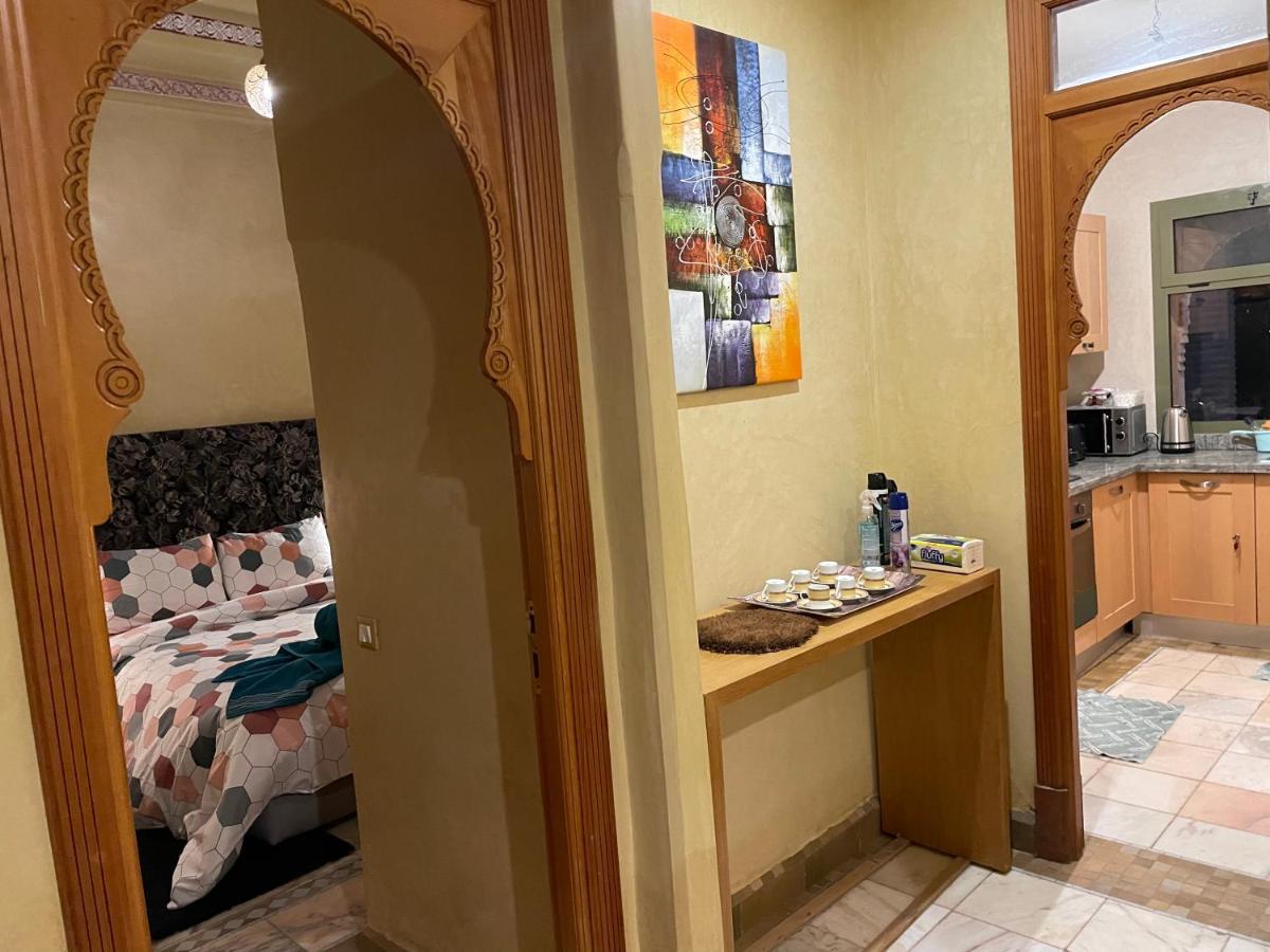 Les Fleurs Du Bien - Marrakech Apartment มาร์ราเกช ภายนอก รูปภาพ