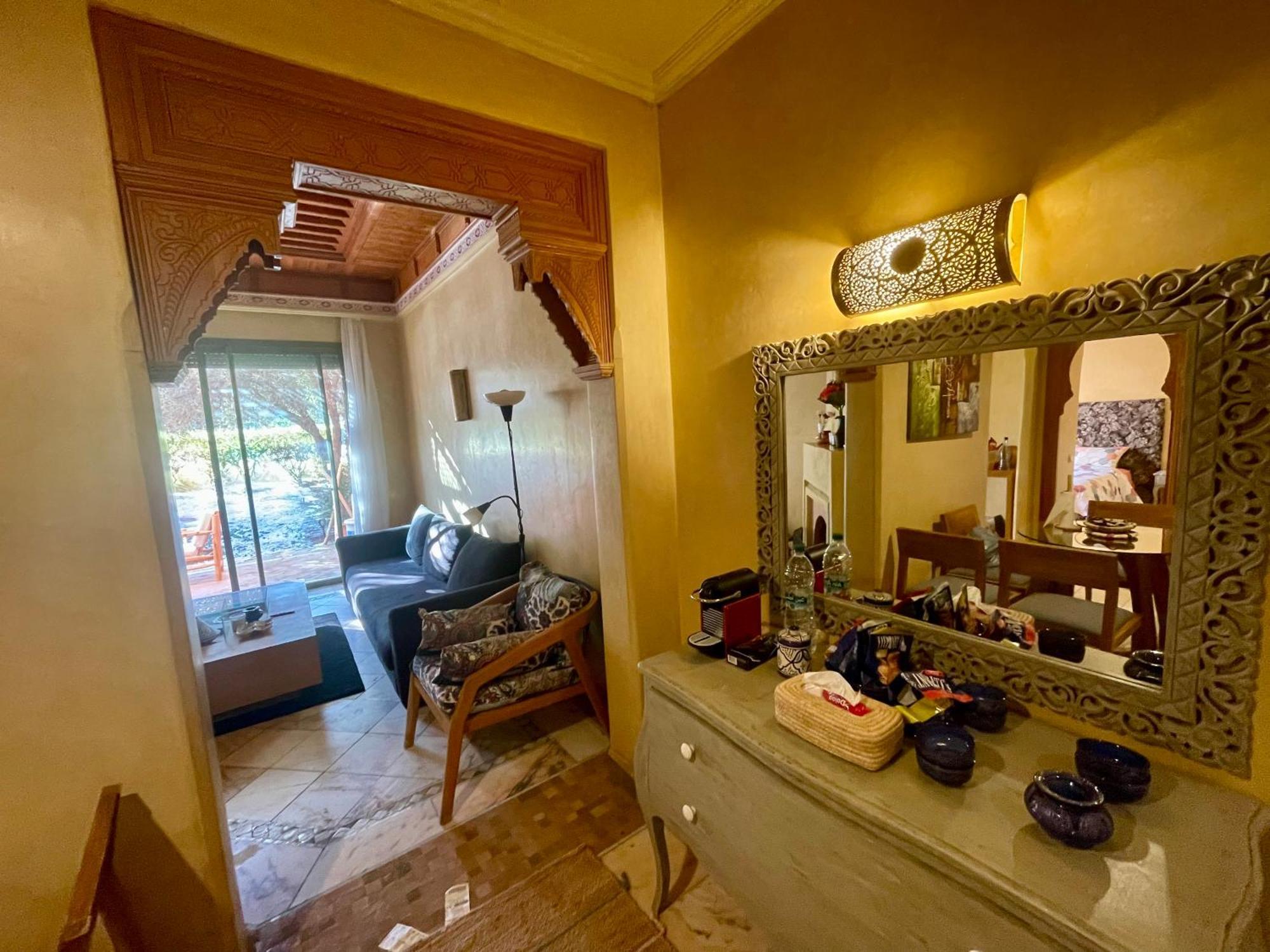 Les Fleurs Du Bien - Marrakech Apartment มาร์ราเกช ภายนอก รูปภาพ