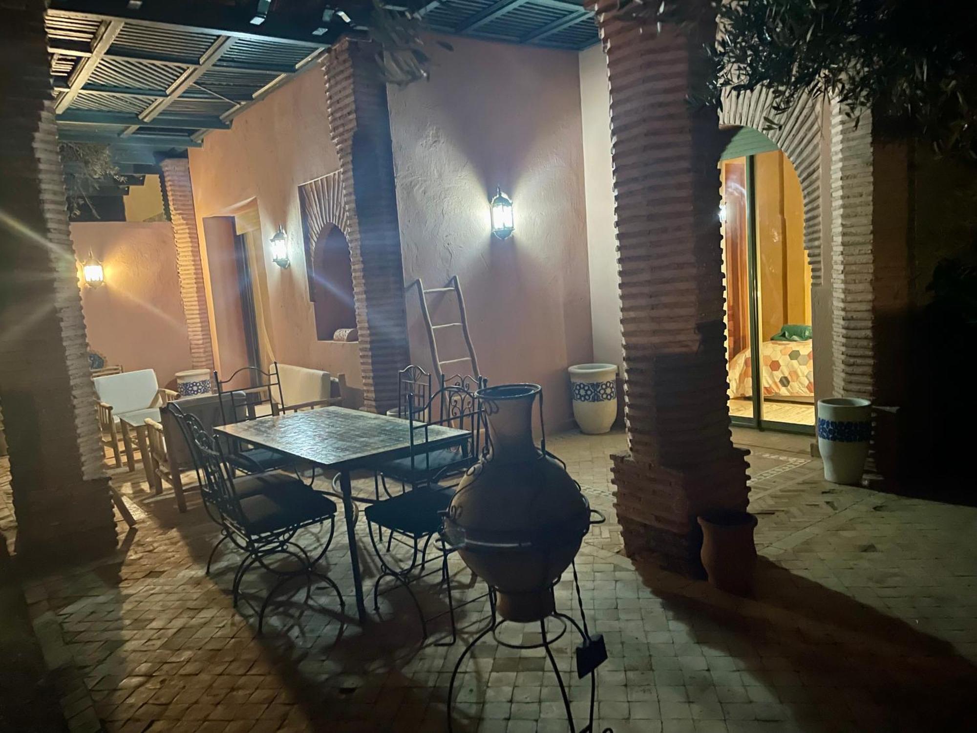 Les Fleurs Du Bien - Marrakech Apartment มาร์ราเกช ภายนอก รูปภาพ